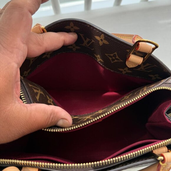 Louis Vuitton Monogram Petit Palais – Never Used - Picture 5 of 10